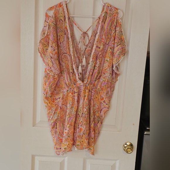 Victoria's Secret Multicolor Paisley Tunic Sz Medium - Picture 9 of 16